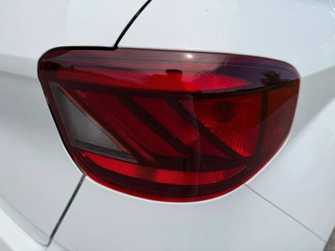 Used 2026 Hyundai Venue SEL FWD image 21