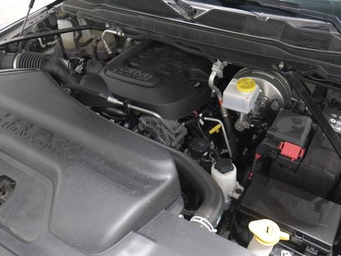 Used 2025 RAM 2500 Big Horn AWD/4WD image 55