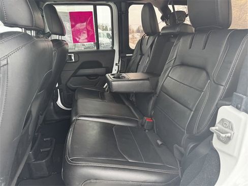 Certified 2022 Jeep Wrangler Unlimited Sahara w/ Cold Weather Group image 20