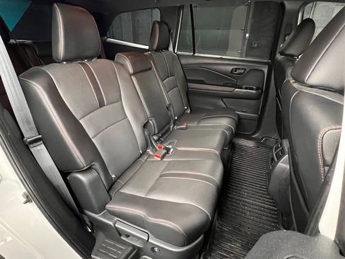 Used 2022 Honda Pilot TrailSport image 19