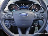 Used 2017 Ford Escape SE w/ Equipment Group 201A image 6