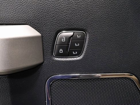 Certified 2022 Ford F350 Lariat w/ Lariat Ultimate Package image 12