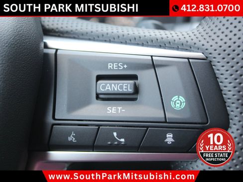 New 2025 Mitsubishi Outlander SE image 25
