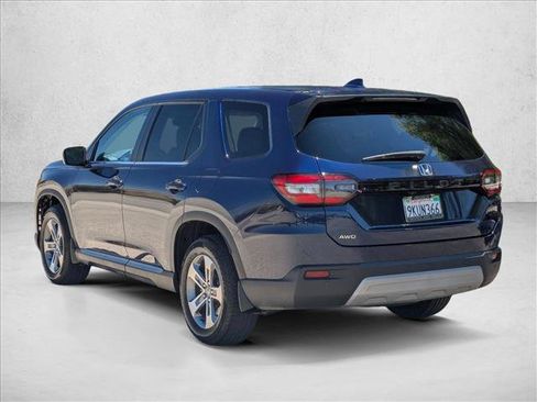 Used 2024 Honda Pilot EX-L image 8