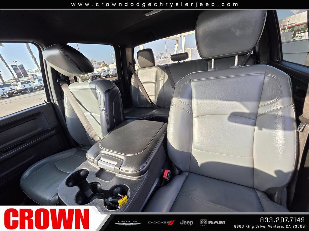 Used 2021 RAM 4500 Tradesman w/ Chrome Appearance Group AWD/4WD image 24