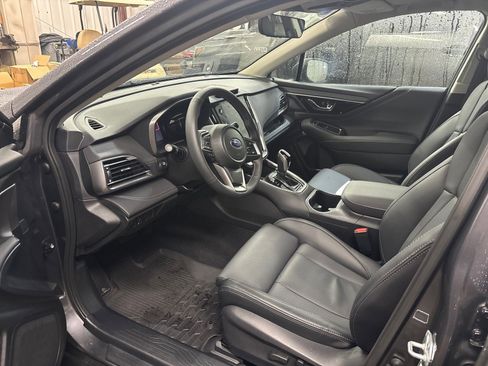 Certified 2025 Subaru Outback Limited image 14