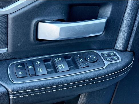 Used 2024 RAM 2500 Big Horn image 19