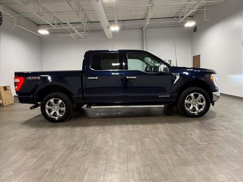 Used 2023 Ford F150 Lariat w/ Max Trailer Tow Package image 3