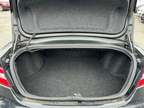 Used 2012 Chrysler 200 LX FWD image 27