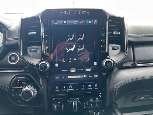 Used 2022 RAM 1500 Limited AWD/4WD image 60