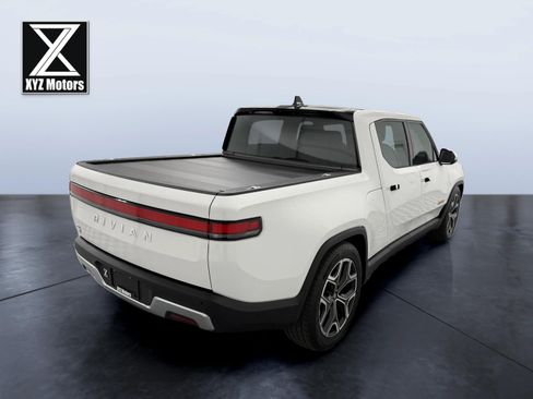 Used 2022 Rivian R1T Launch Edition image 8