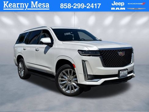 Used 2021 Cadillac Escalade Premium Luxury w/ Performance Package RWD image 1