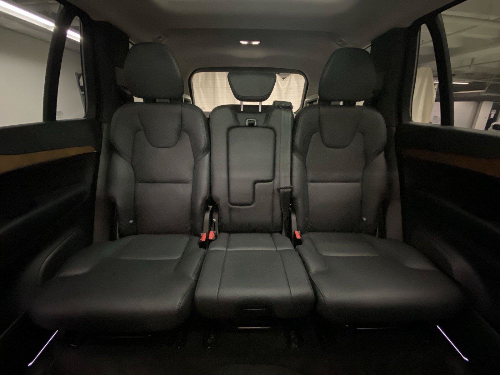 Used 2023 Volvo XC90 B6 Plus w/ Protection Package Premier AWD/4WD image 29
