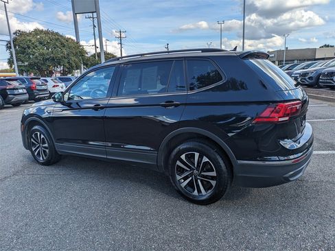 Used 2024 Volkswagen Tiguan S image 6