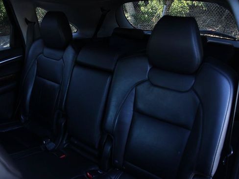 Used 2020 Acura MDX FWD image 14