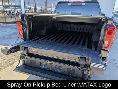 Used 2022 GMC Sierra 1500 AT4X image 33