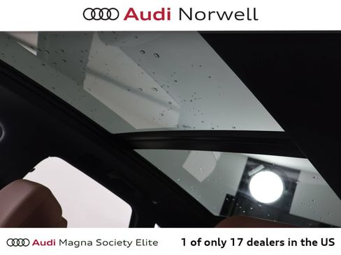 Used 2023 Audi Q5 2.0T Premium w/ Convenience Package AWD/4WD image 9