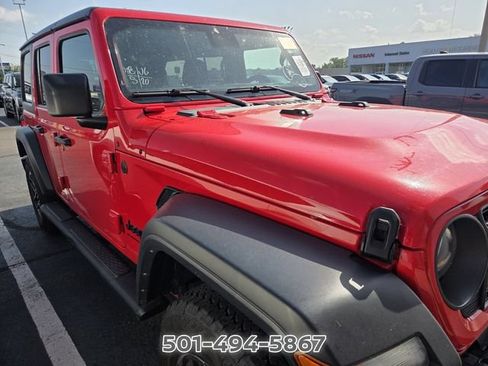 Used 2024 Jeep Wrangler Unlimited Sport AWD/4WD image 3