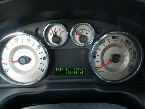 Used 2009 Ford Edge SEL image 12