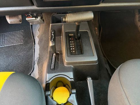 Used 2006 Jeep Wrangler Sport w/ 30" Tire & Wheel Group image 20