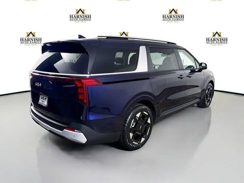 New 2026 Kia Carnival EX image 7