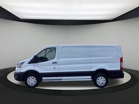Used 2025 Ford Transit 250 Low Roof w/ Exterior Upgrade Package RWD image 5