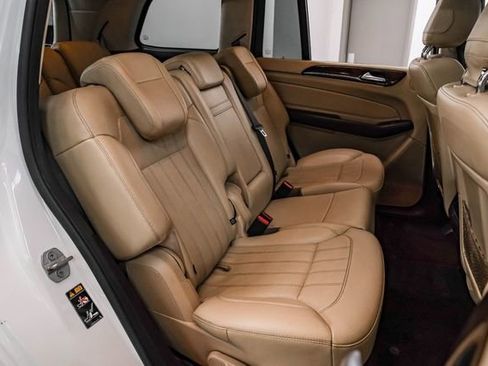 Used 2018 Mercedes-Benz GLS 450 4MATIC w/ Premium Package image 35