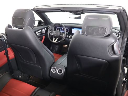 Used 2020 Mercedes-Benz E 450 4MATIC Cabriolet image 62