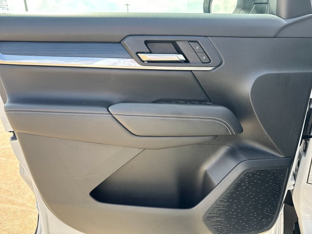 Certified 2025 GMC Terrain Elevation AWD/4WD image 13