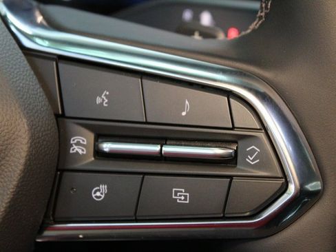 New 2025 Chevrolet Suburban Premier image 24