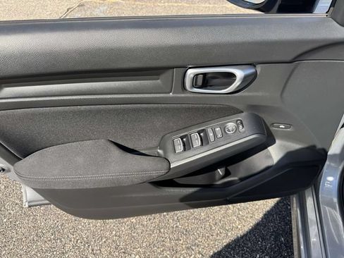 Used 2023 Honda Civic LX image 14