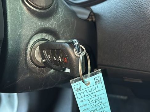 Used 2024 Toyota Corolla LE image 14