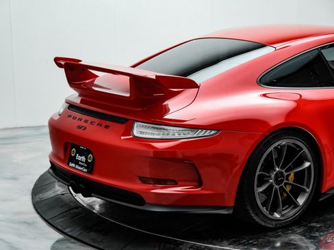 Used 2015 Porsche 911 GT3 image 20