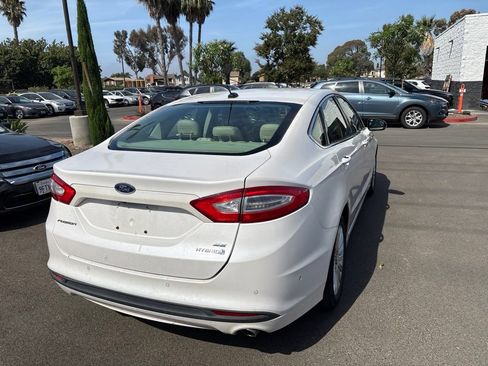 Used 2013 Ford Fusion SE FWD image 7