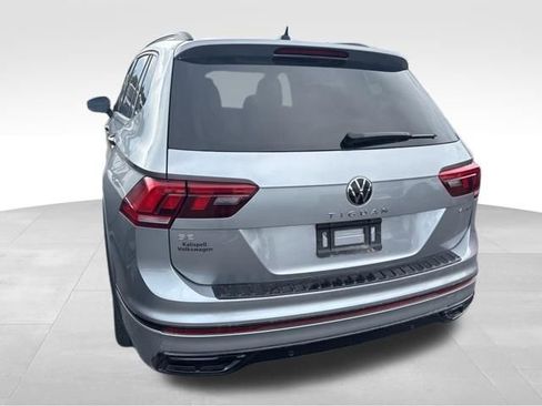 Used 2024 Volkswagen Tiguan SE R-Line AWD/4WD image 21