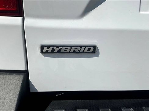 Used 2024 Ford Maverick XL FWD image 10