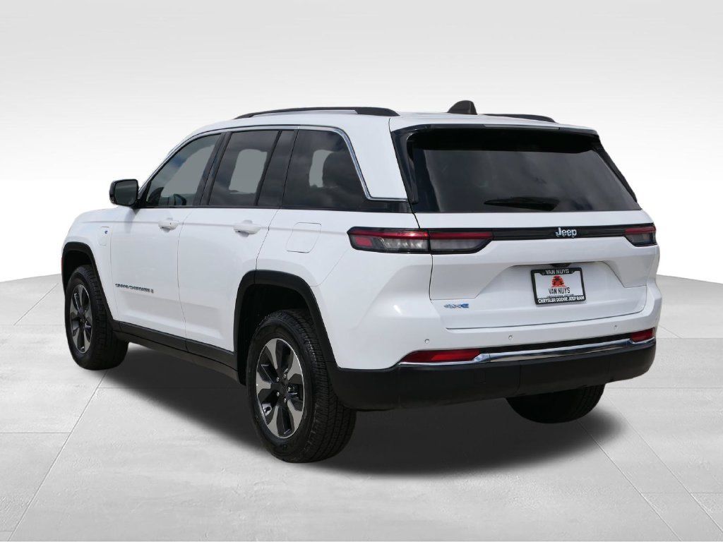 Certified 2024 Jeep Grand Cherokee Limited 4xe AWD/4WD image 6