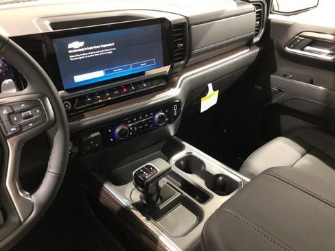 New 2026 Chevrolet Silverado 1500 LT Trail Boss AWD/4WD image 17