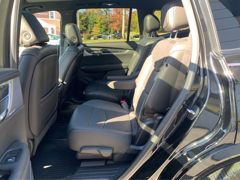 Used 2020 Cadillac XT6 Sport image 24