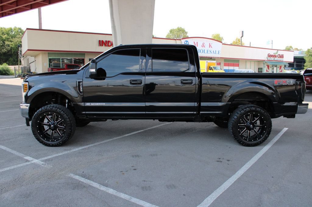 Used 2019 Ford F250 XLT w/ FX4 Off-Road Package AWD/4WD image 1