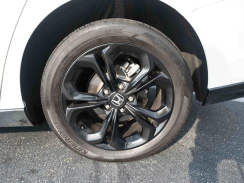 Used 2025 Honda Accord SE image 28