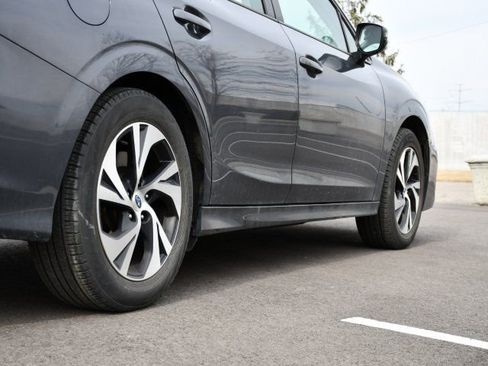 Used 2023 Subaru Legacy Premium image 8