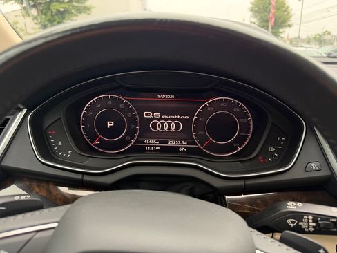 Used 2019 Audi Q5 Premium Plus w/ Premium Plus Package AWD/4WD image 23