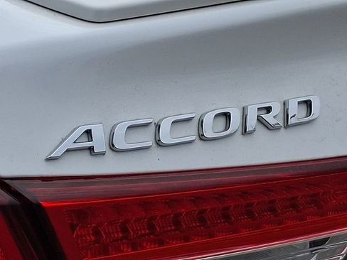 Used 2020 Honda Accord Sport image 32