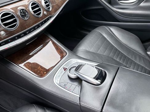 Used 2015 Mercedes-Benz S 550 4MATIC Sedan image 9