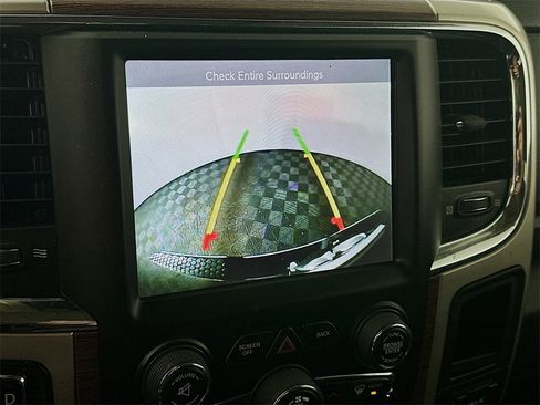 Used 2017 RAM 1500 Laramie w/ Convenience Group image 20