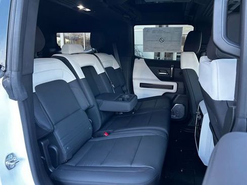 New 2024 GMC Hummer EV 2X w/ Extreme Off-Road Package image 31
