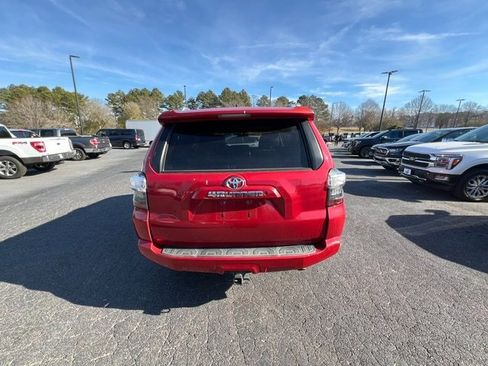 Used 2015 Toyota 4Runner 4WD image 8
