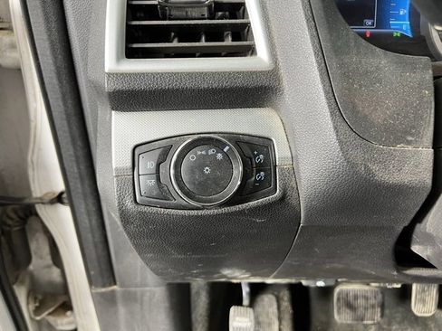 Used 2014 Ford Explorer XLT w/ Equipment Group 202A image 14