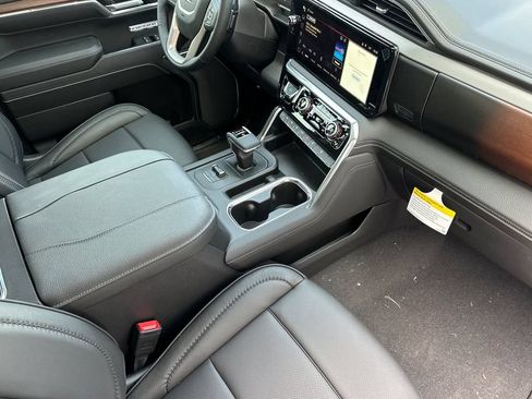 New 2026 GMC Sierra 1500 Denali AWD/4WD image 15